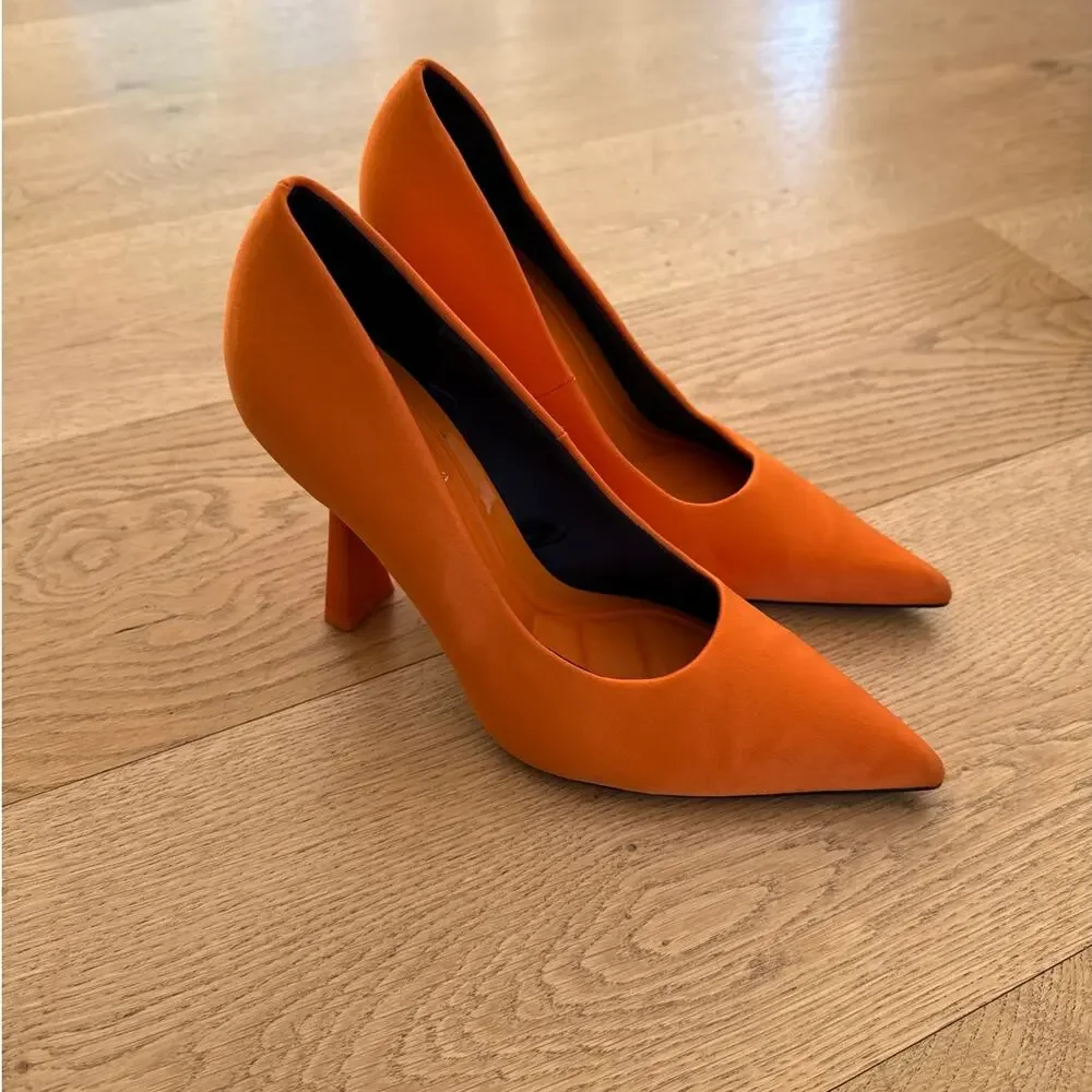 Zara - Pointed Toe Pumps in Orange
